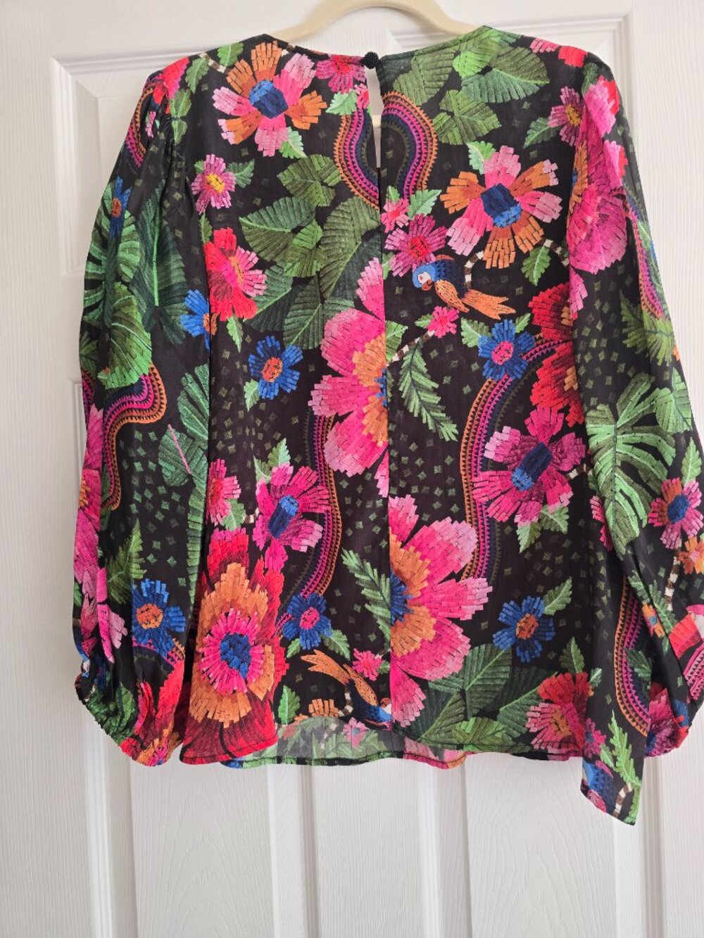 FARM RIO Floral Satiny Blouse Size L - Picture 2 of 3